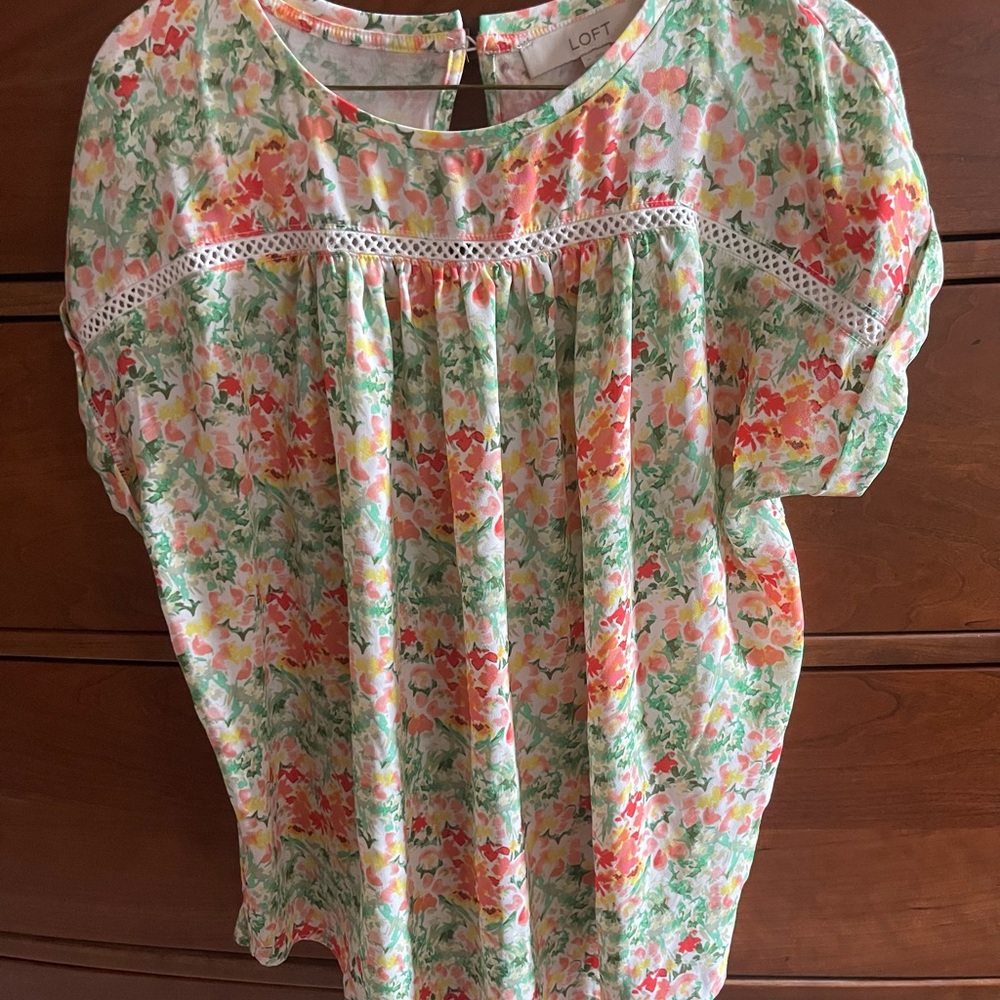 LOFT Floral Print Women's Top - Multicolor